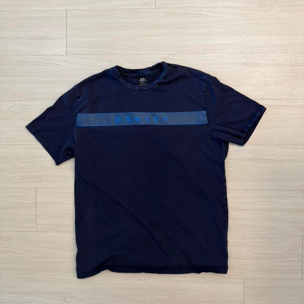 Oakley Stripe Blue Graphic Short Sleeve Shirt Men's Size XL Vintage